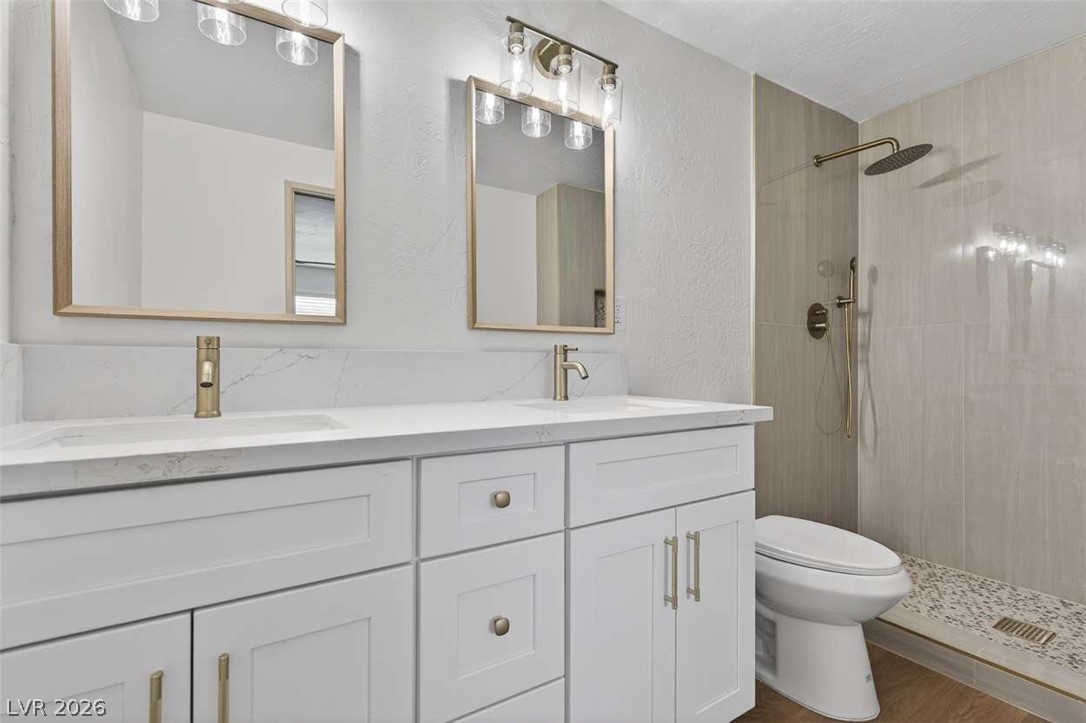 13 Mallory Street Property Photo 15