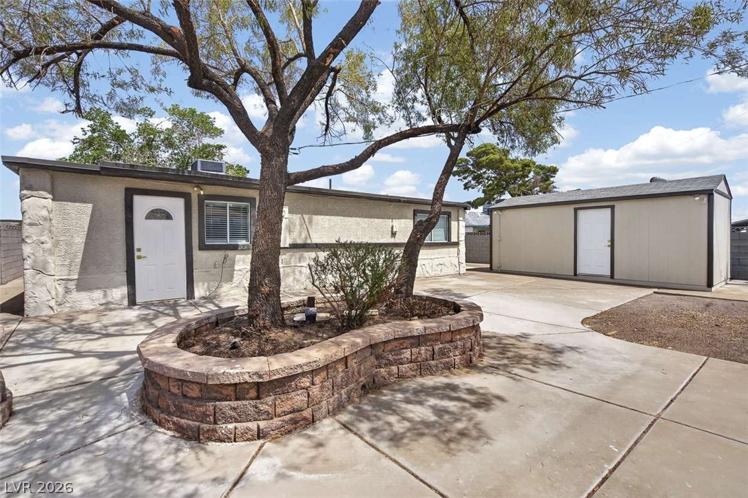 13 Mallory Street Property Photo 28
