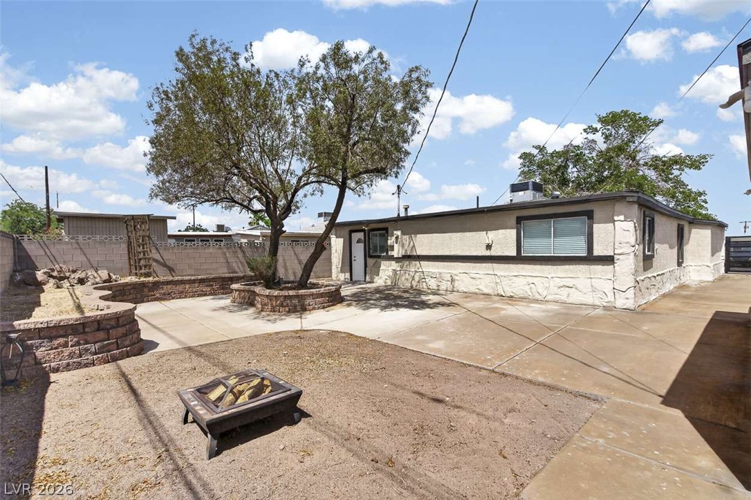 13 Mallory Street Property Photo 30