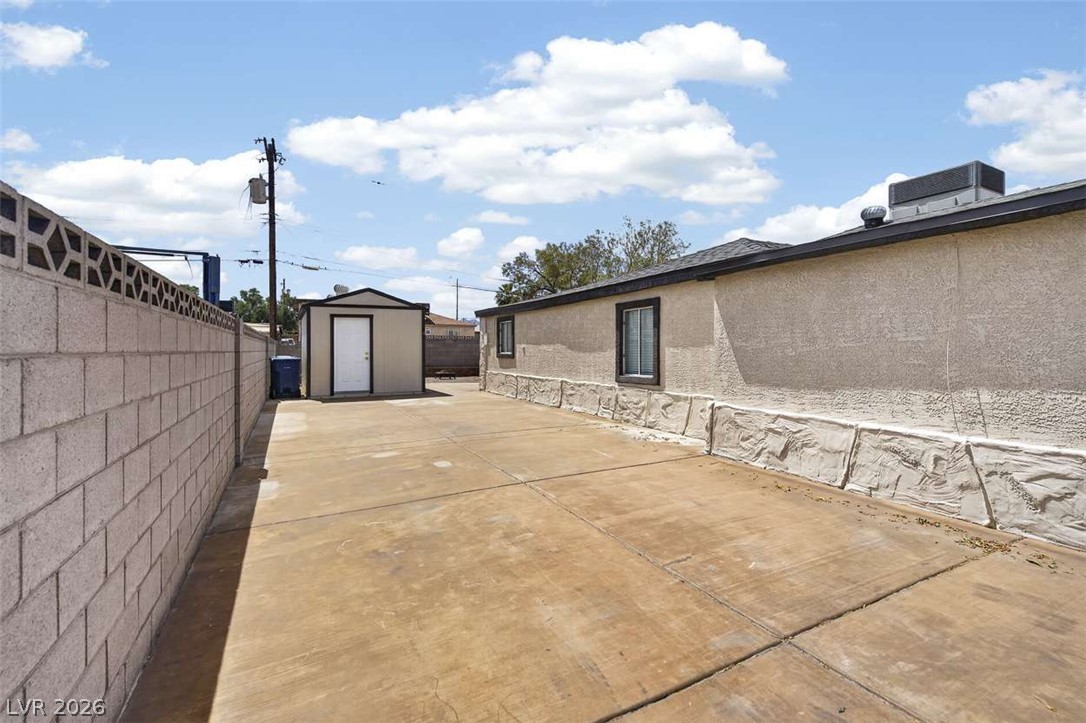 13 Mallory Street Property Photo 33