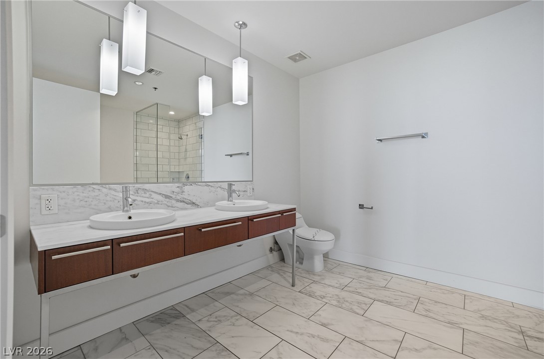 4471 Dean Martin Drive 604 Property Photo 15