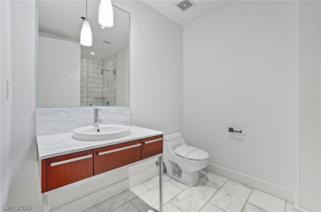 4471 Dean Martin Drive 604 Property Photo 19