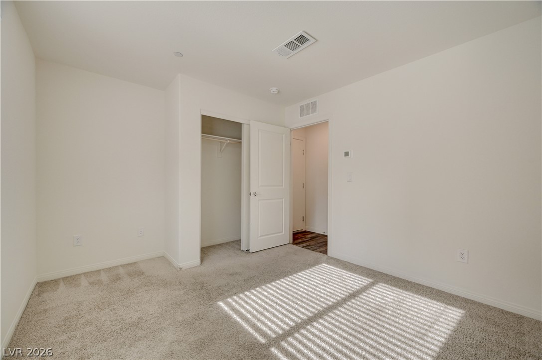 6944 Skyline Blue Street Property Photo 10