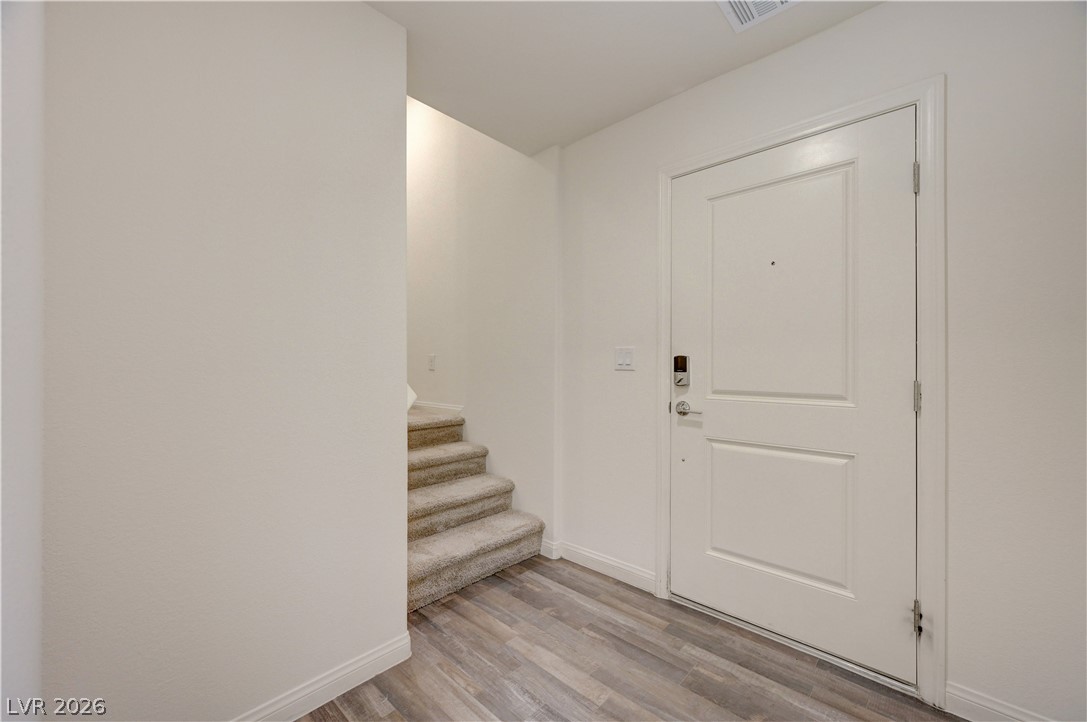 6944 Skyline Blue Street Property Photo 13