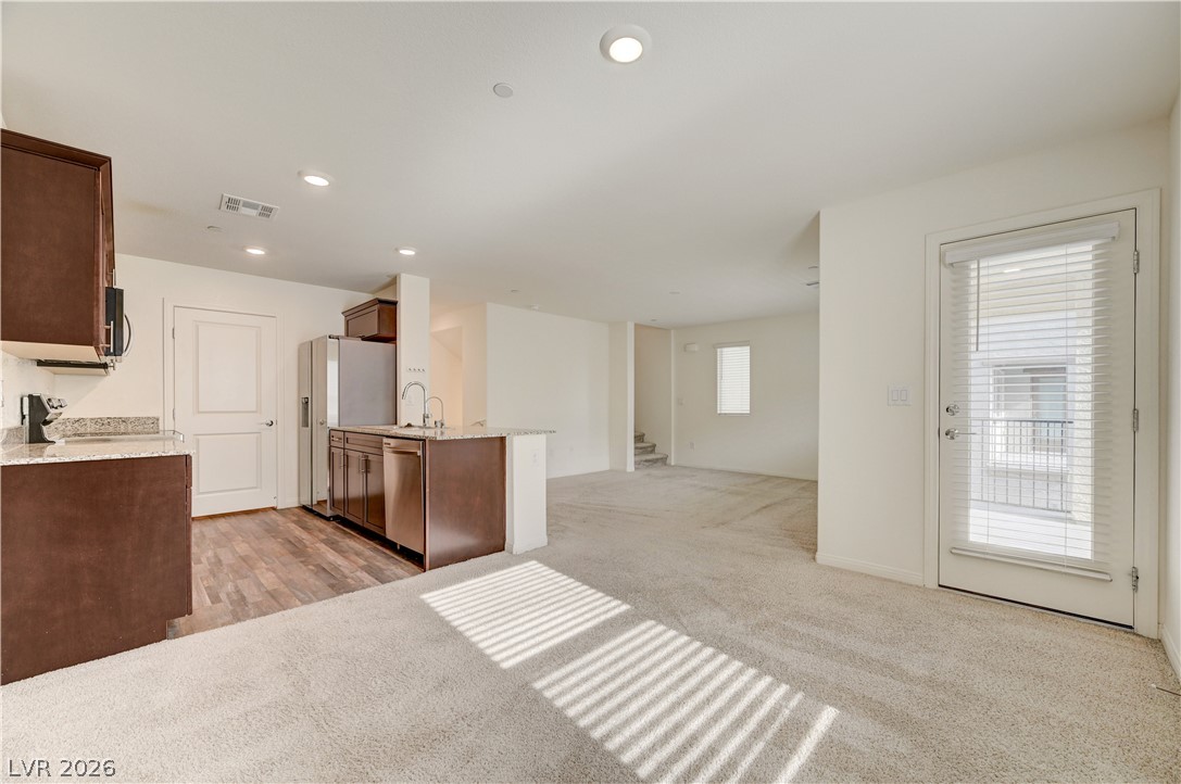 6944 Skyline Blue Street Property Photo 21