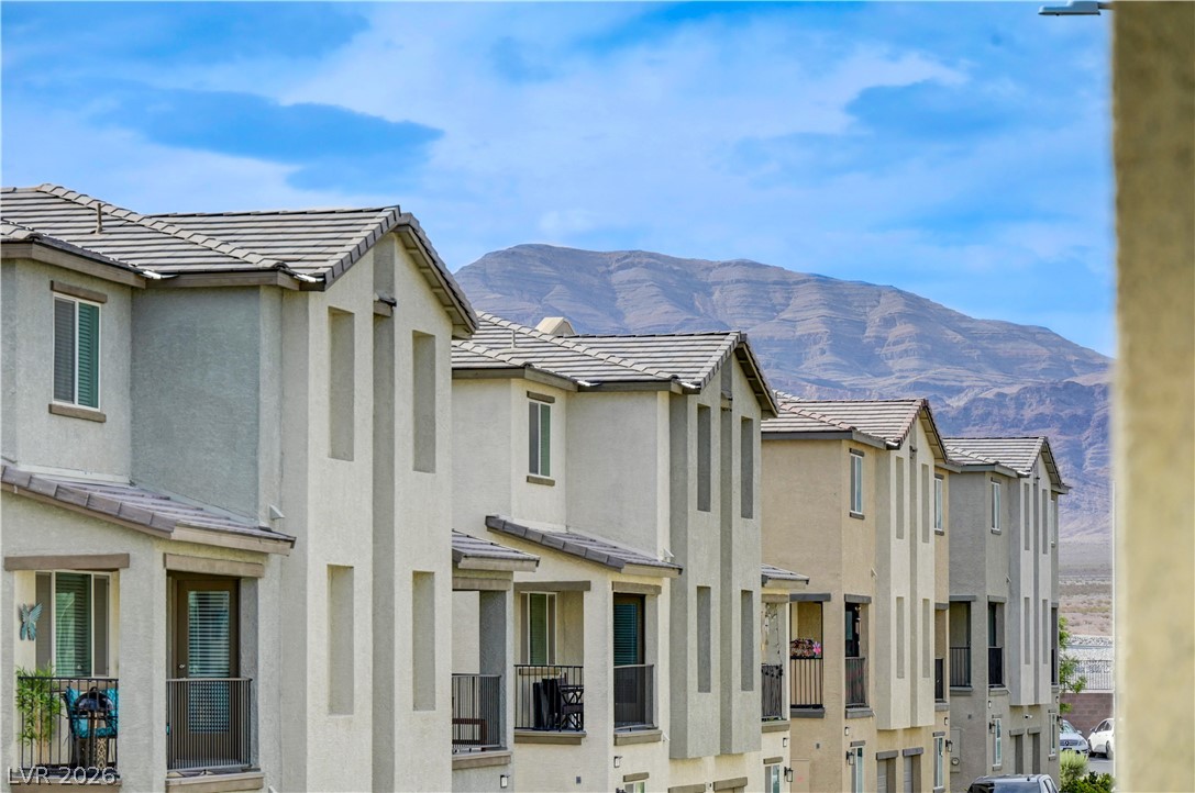 6944 Skyline Blue Street Property Photo 47