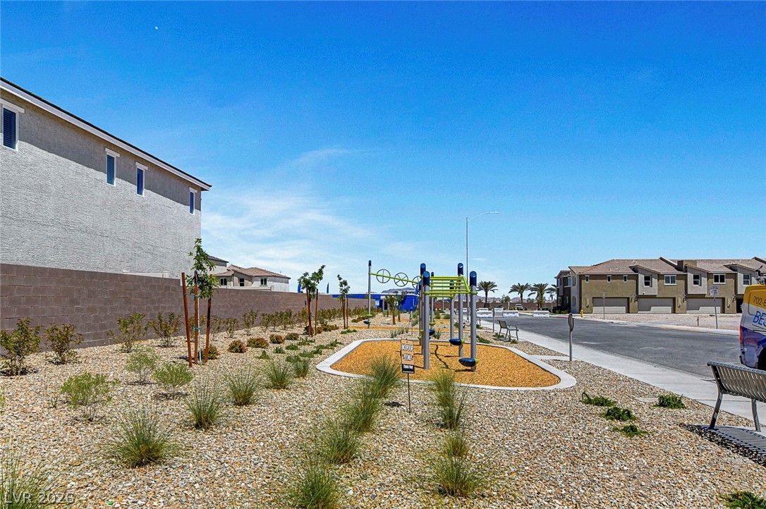 6944 Skyline Blue Street Property Photo 61
