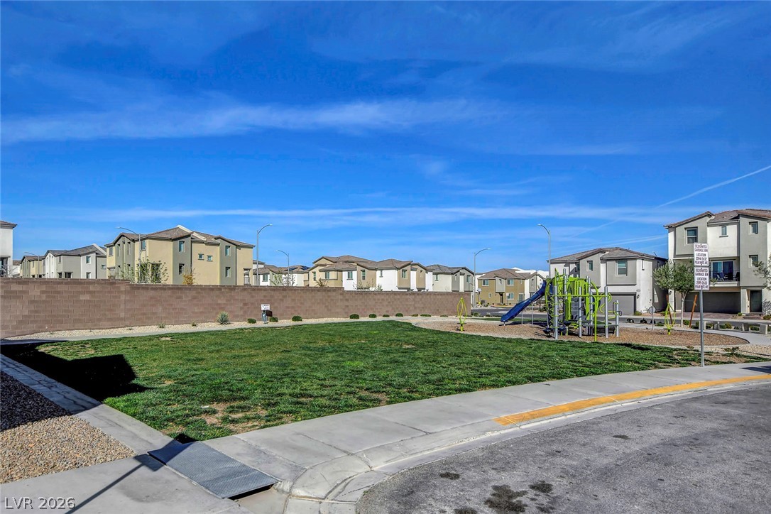 6944 Skyline Blue Street Property Photo 62