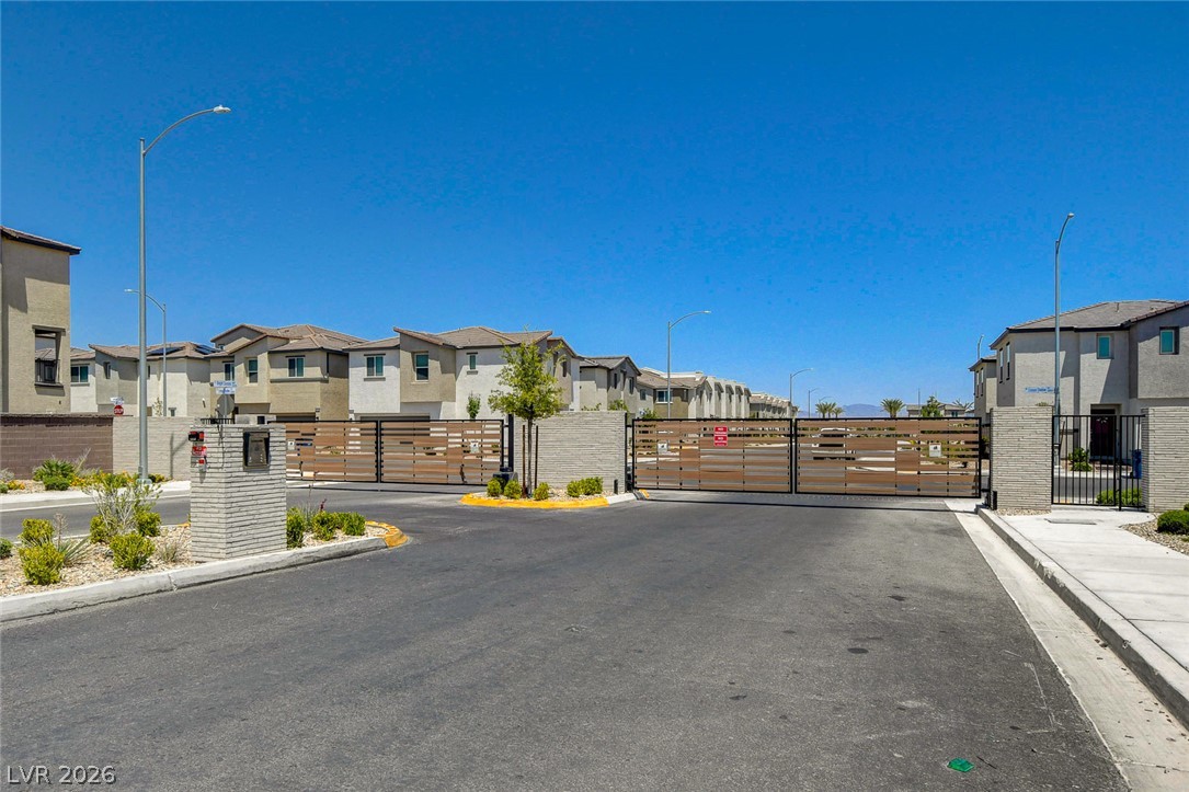 6944 Skyline Blue Street Property Photo 67