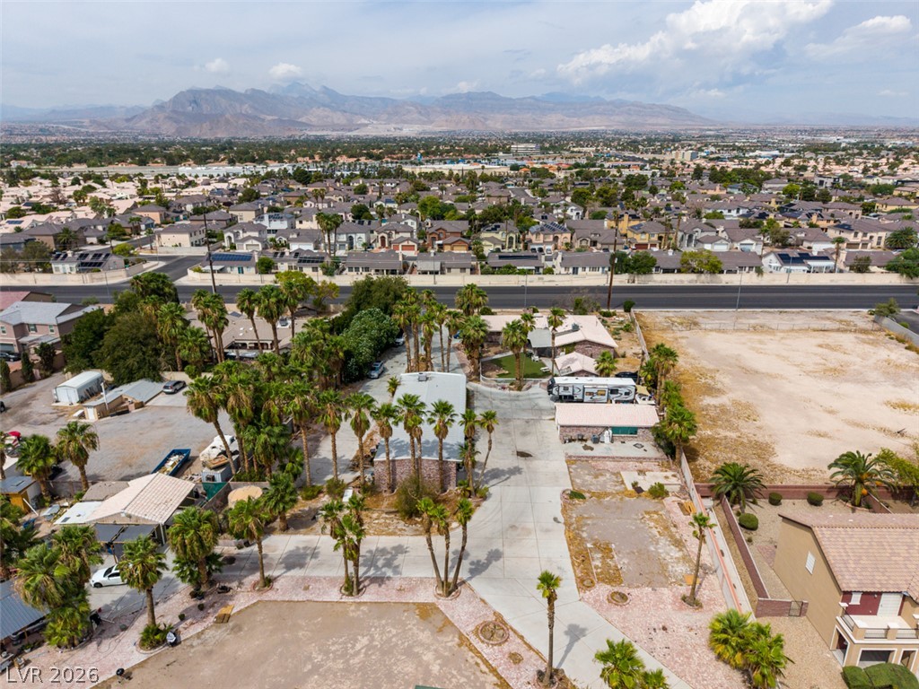 5435 North Rainbow Boulevard Property Photo 13