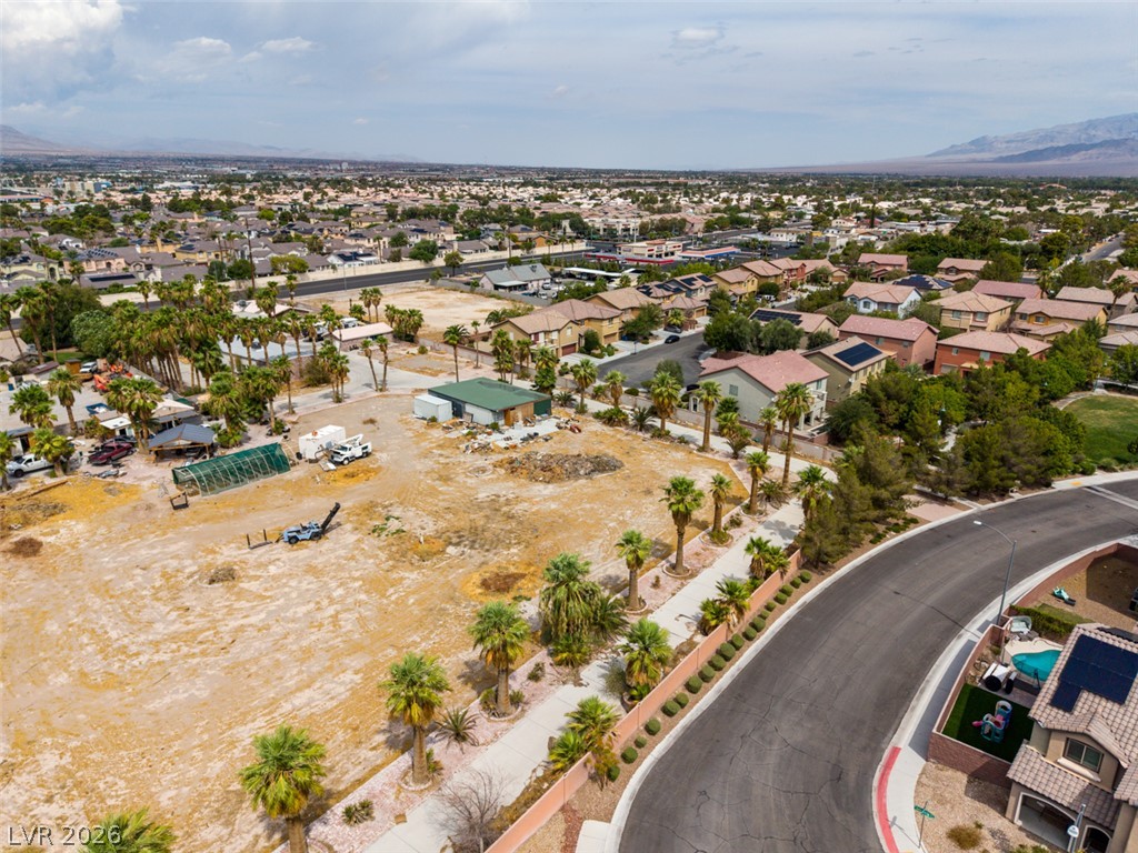 5435 North Rainbow Boulevard Property Photo 24