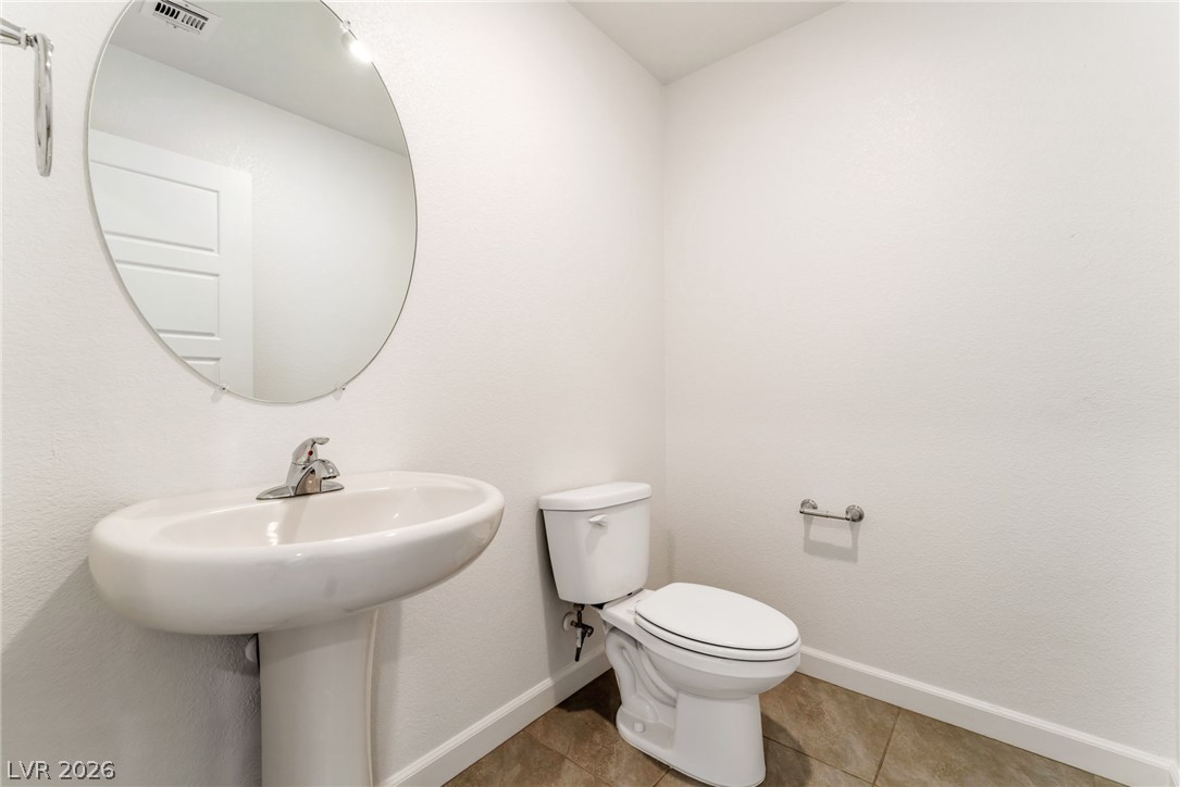 3545 Golden Chariot Ave Property Photo 10