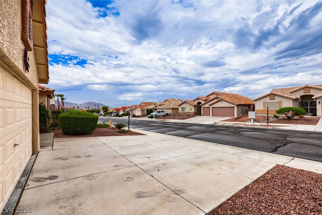 1647 Silver Slipper Avenue Property Photo 11