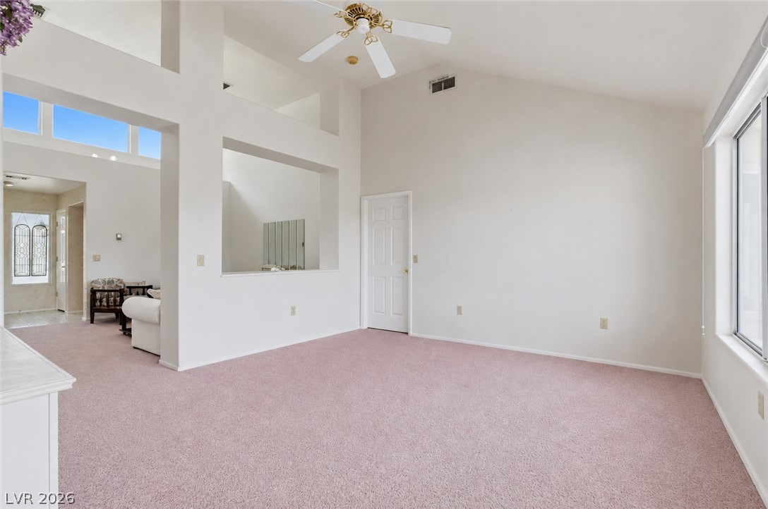 9024 Sundial Drive Property Photo 6