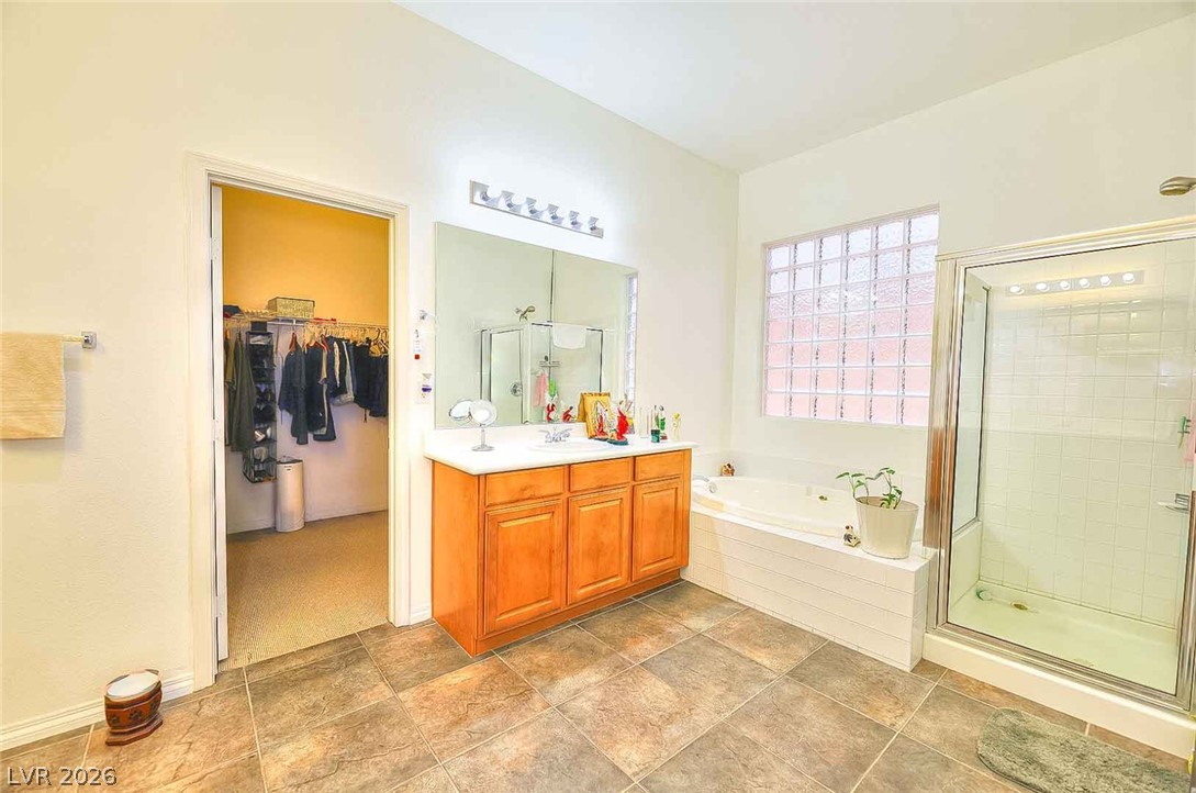 6536 Black Oaks Street Property Photo 23