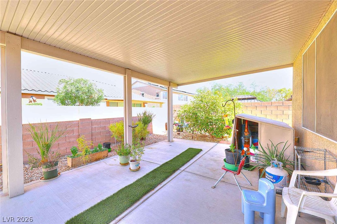 6536 Black Oaks Street Property Photo 27