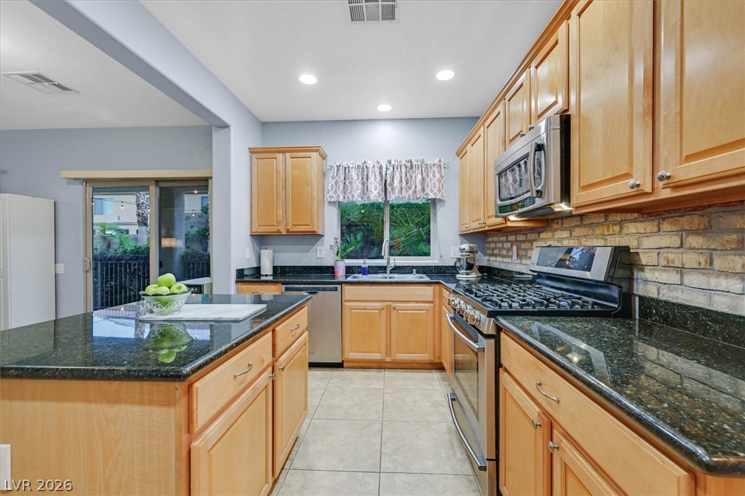 259 Dominican Avenue Property Photo 10