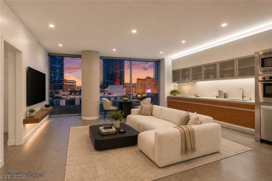 3726 Las Vegas Boulevard 902 Property Photo 3