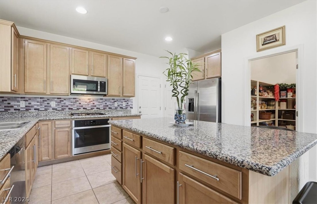 4211 Enchanting Sky Avenue Property Photo 11