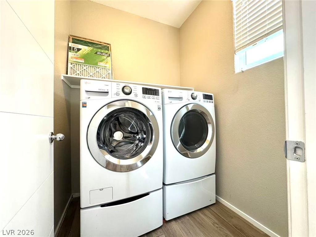 43 Heathrow Lake Avenue Property Photo 14