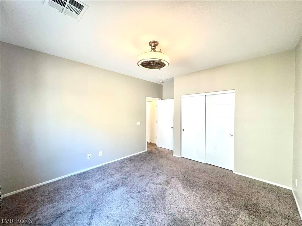 43 Heathrow Lake Avenue Property Photo 15