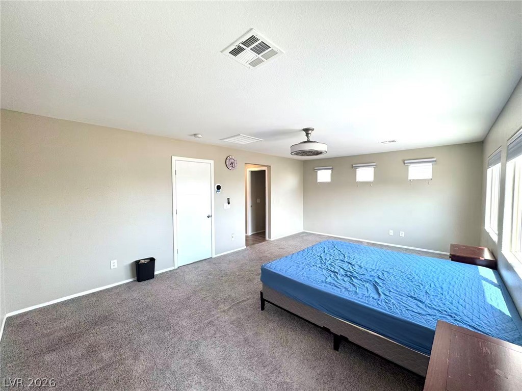 43 Heathrow Lake Avenue Property Photo 16