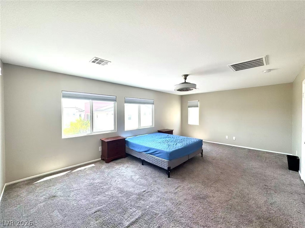 43 Heathrow Lake Avenue Property Photo 18