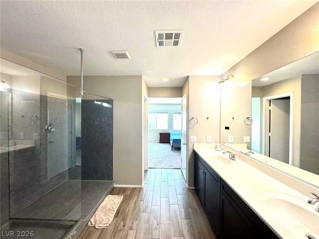 43 Heathrow Lake Avenue Property Photo 21