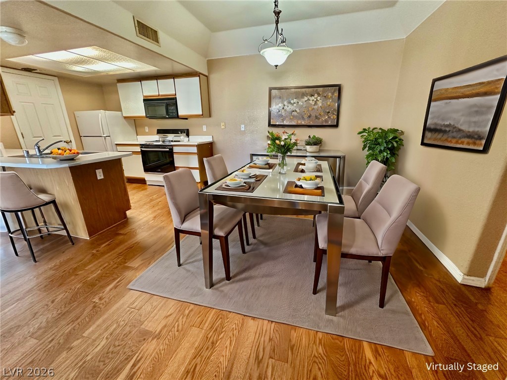 3550 Bay Sands Drive 2097 Property Photo 3