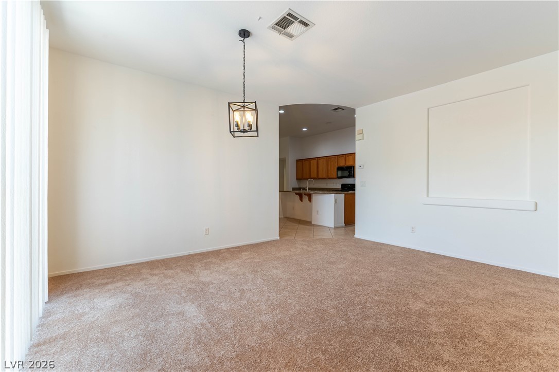 8109 Slate Falls Street Property Photo 5