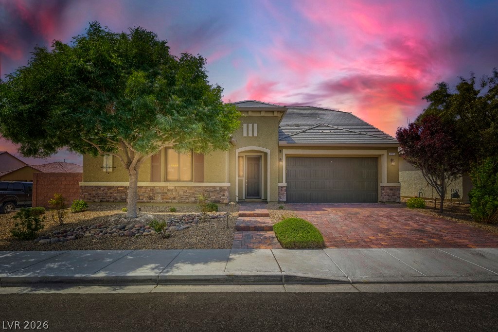 5665 Silver Cascade Avenue Property Photo 1
