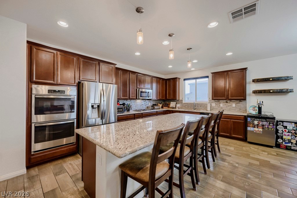 5665 Silver Cascade Avenue Property Photo 8