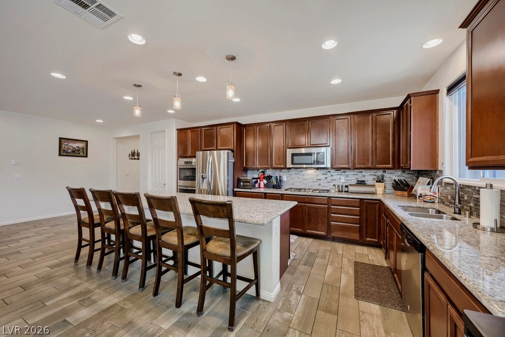 5665 Silver Cascade Avenue Property Photo 9