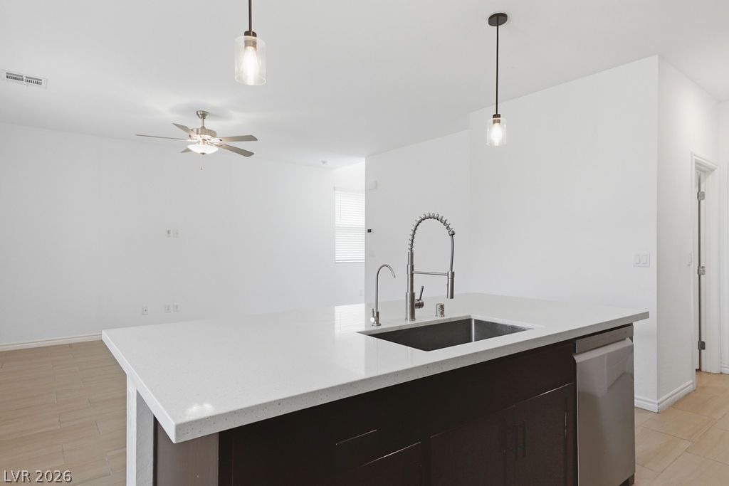9976 Iron Creek Avenue Property Photo 16