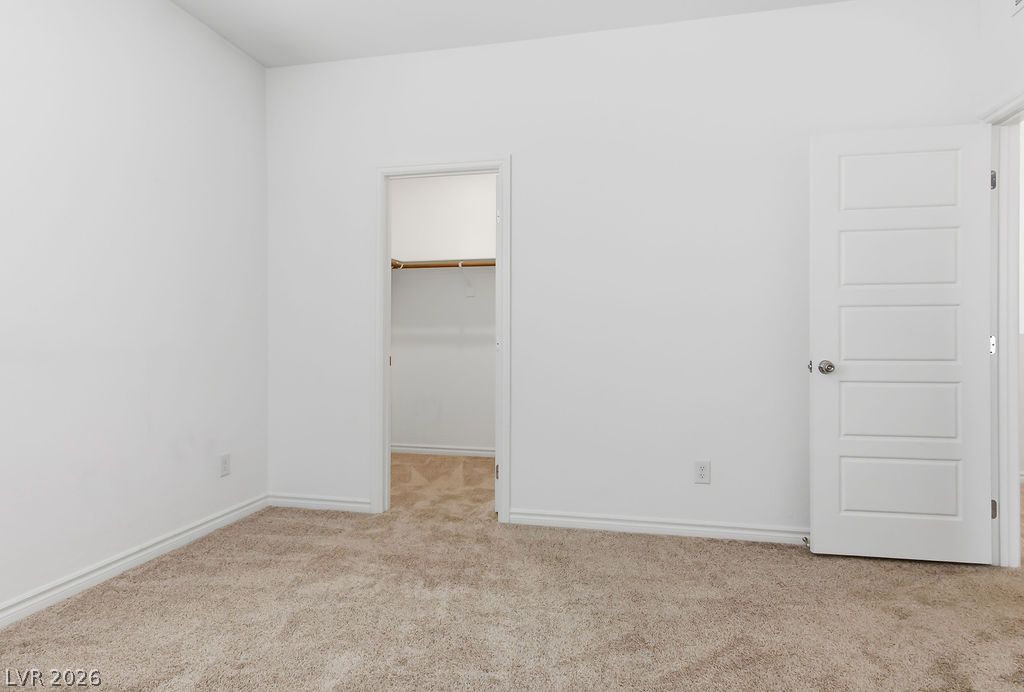 9976 Iron Creek Avenue Property Photo 31