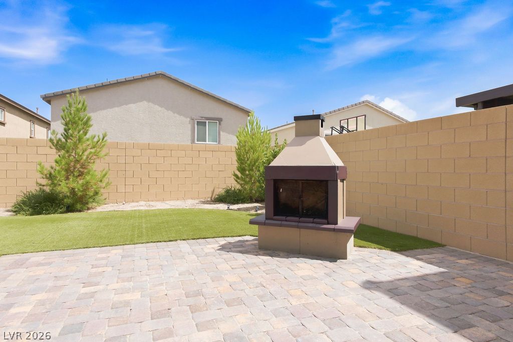 9976 Iron Creek Avenue Property Photo 34