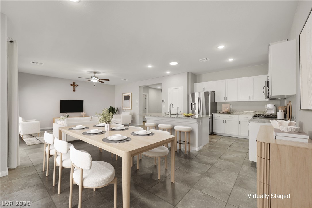 8352 Gold River Court Property Photo 2