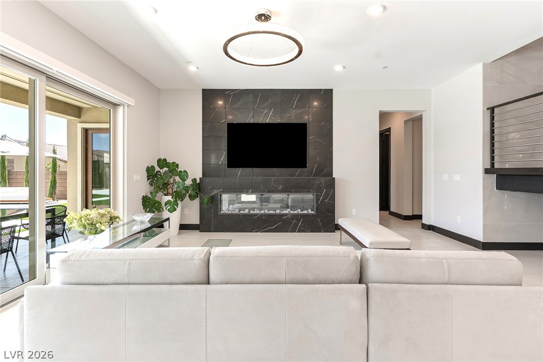 212 Carmel Sky Street Property Photo 15