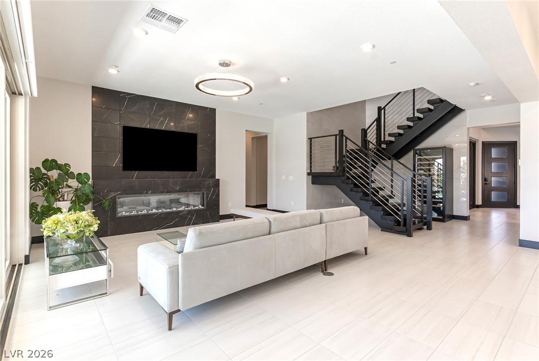 212 Carmel Sky Street Property Photo 16
