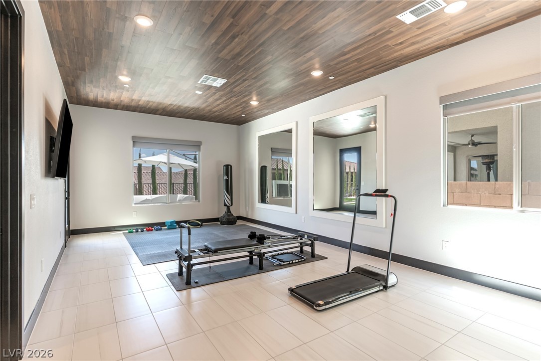 212 Carmel Sky Street Property Photo 42