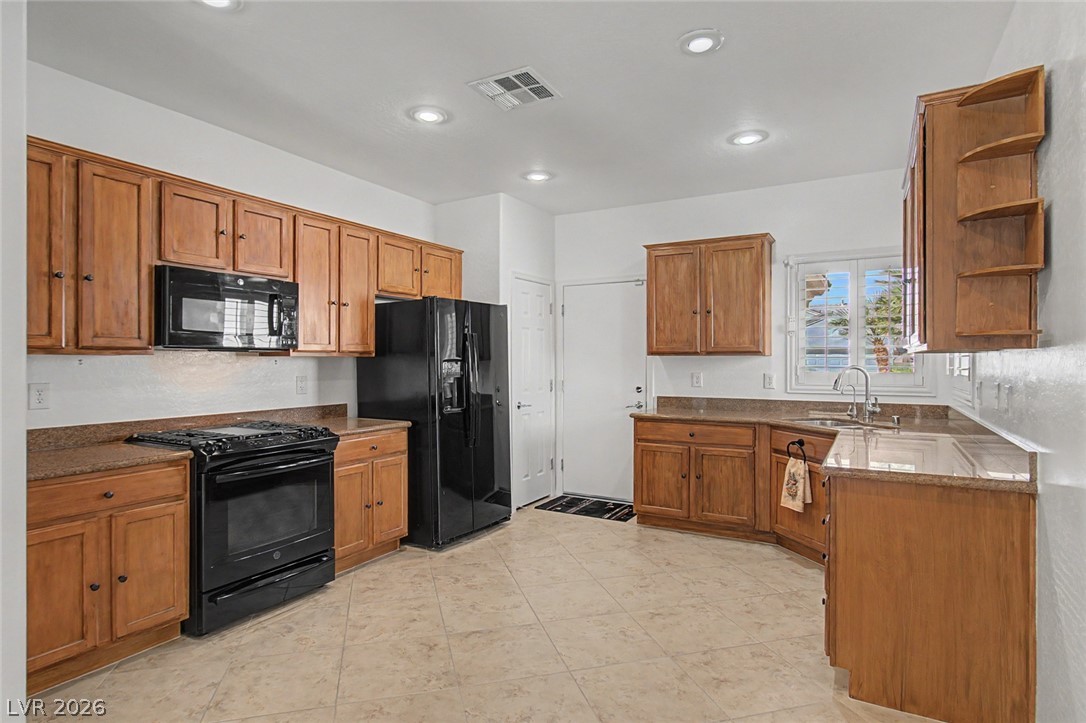 2645 Cheer Pheasant Avenue Property Photo 4
