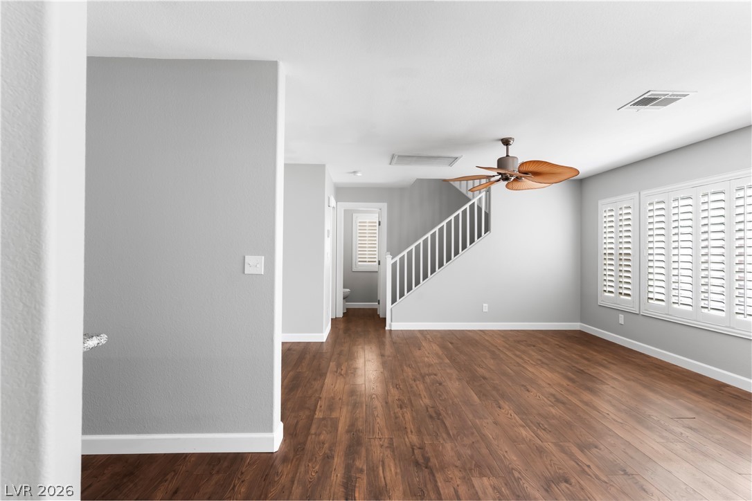 7498 Buttonbrush Court Property Photo 4