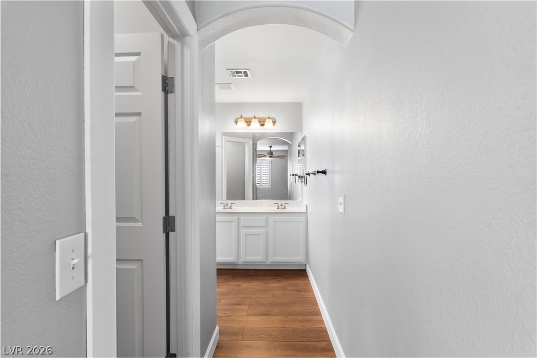 7498 Buttonbrush Court Property Photo 27