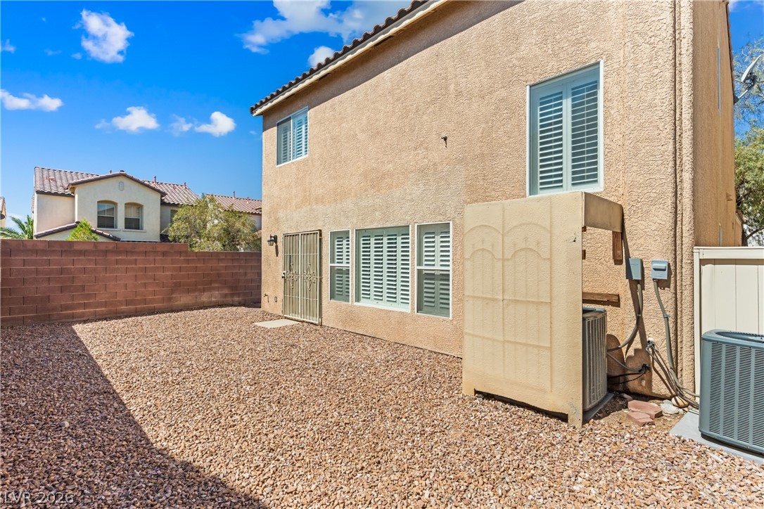 7498 Buttonbrush Court Property Photo 34