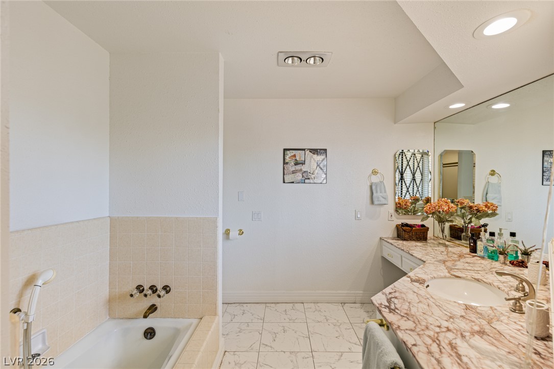 221 Dalmatian Lane Property Photo 45