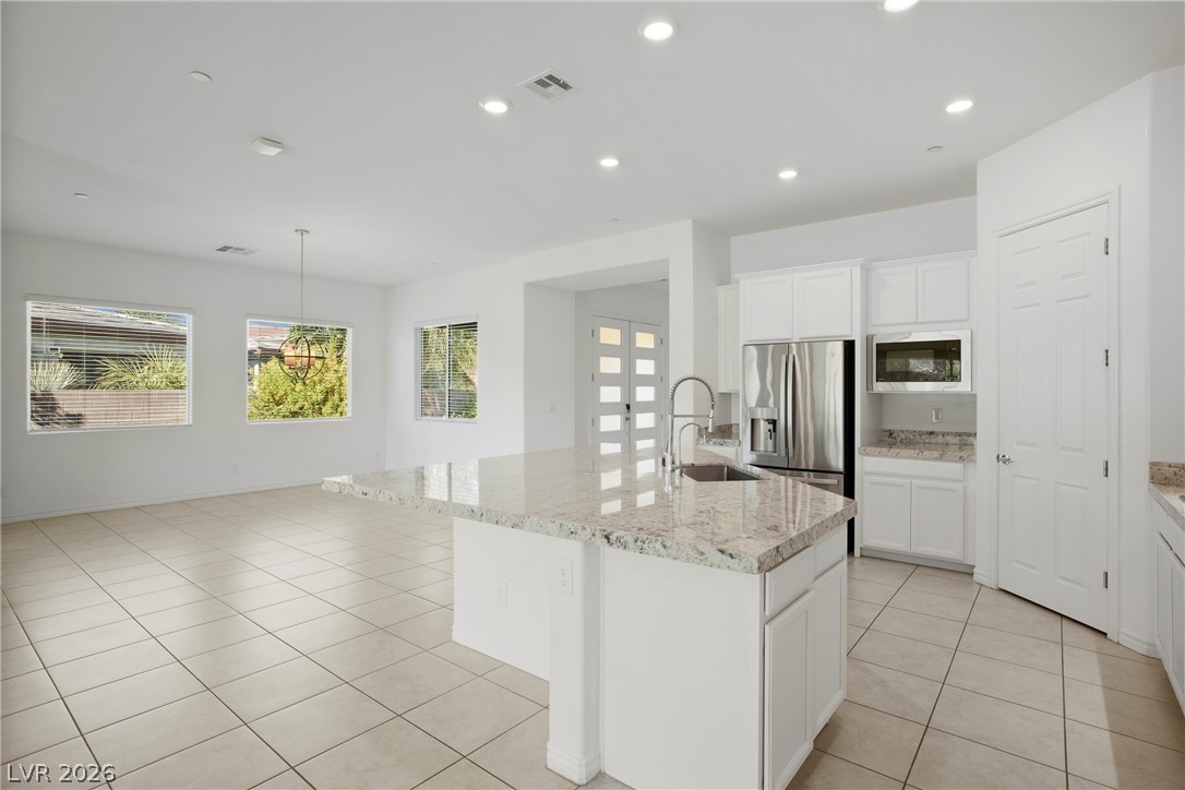 87 Reflection Bay Drive Property Photo 10