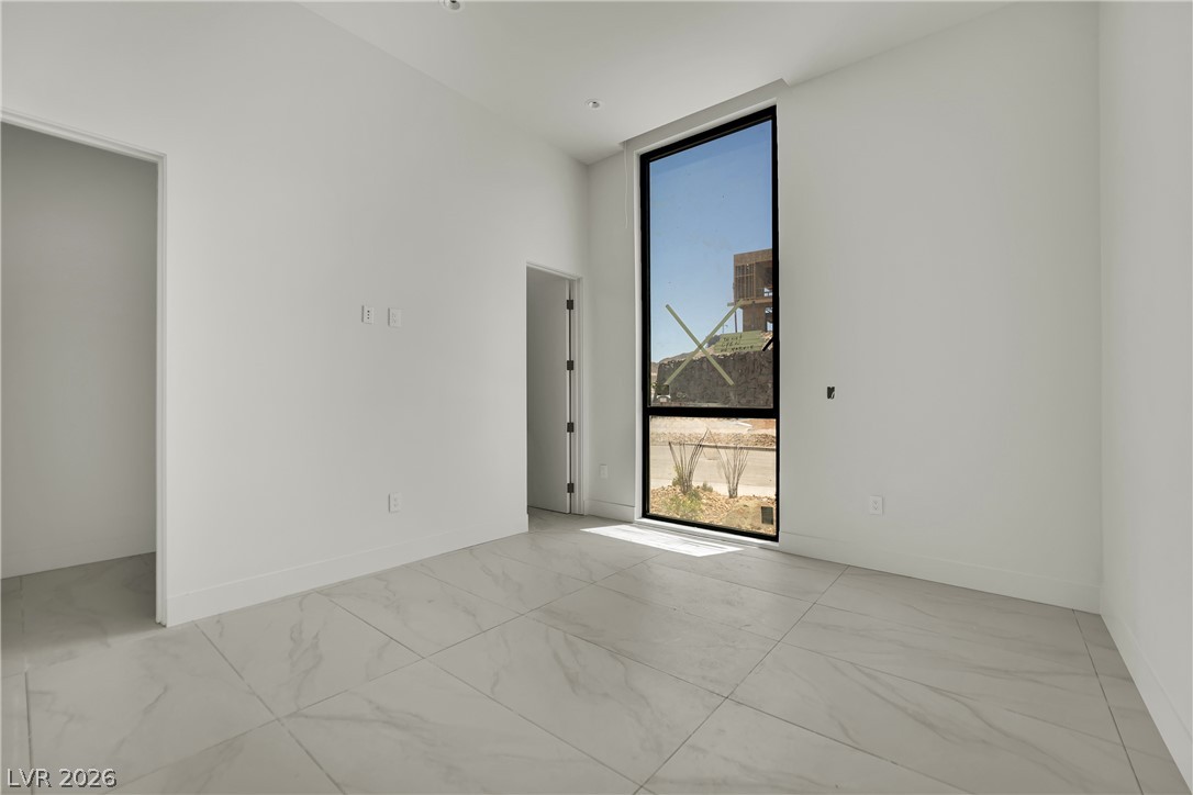 1204 Powerwall Place Property Photo 3