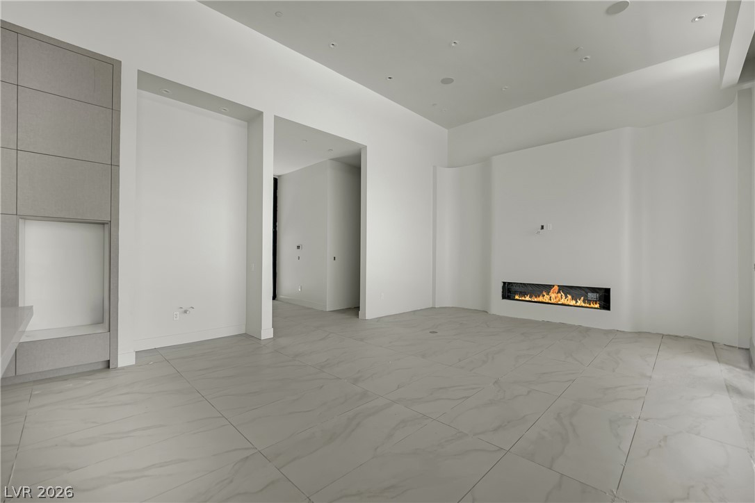 1204 Powerwall Place Property Photo 13