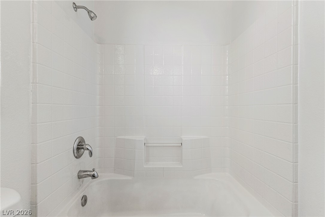 2520 Bottle Palm Court Property Photo 22