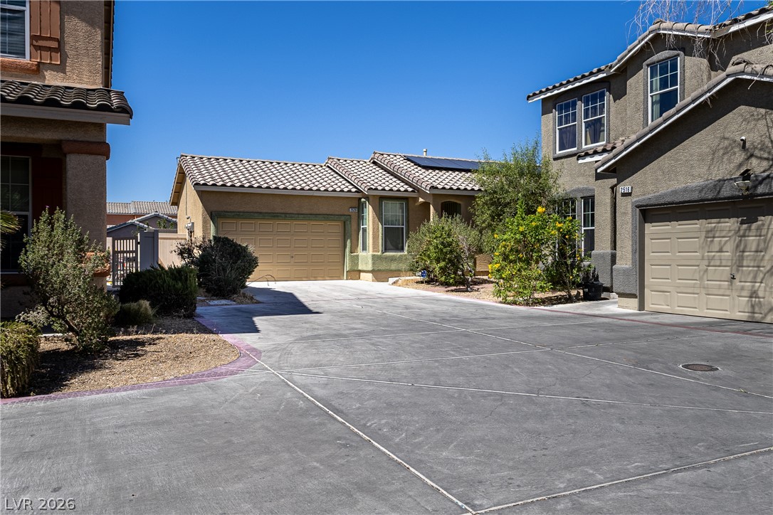 2520 Bottle Palm Court Property Photo 31
